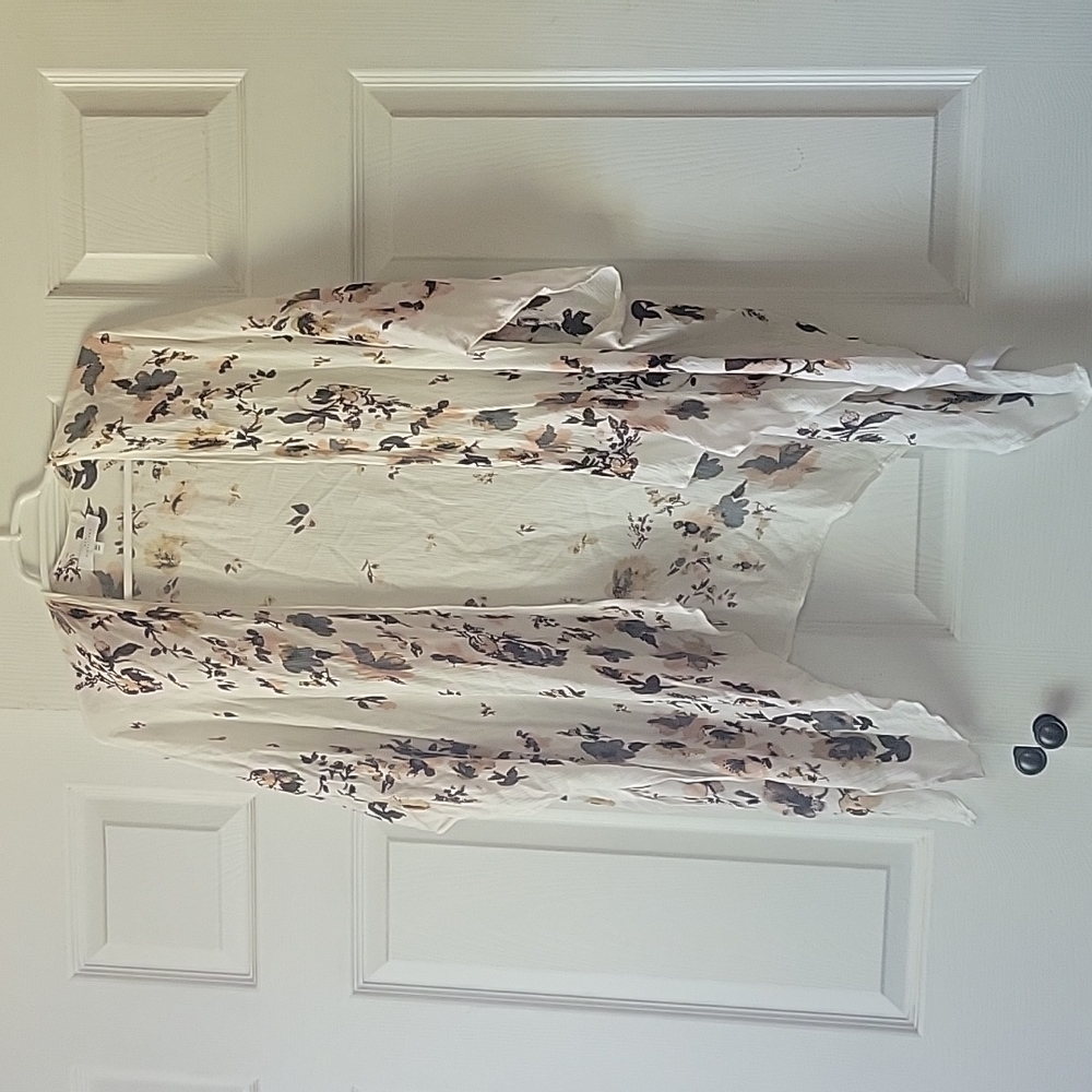 New directions guazey floral wrap kimono shawl top one size